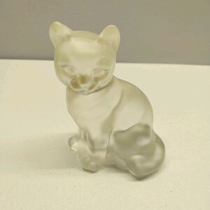 Vintage Fenton Satin Frosted Glass Cat Figurine Seated Kitty 3.75"